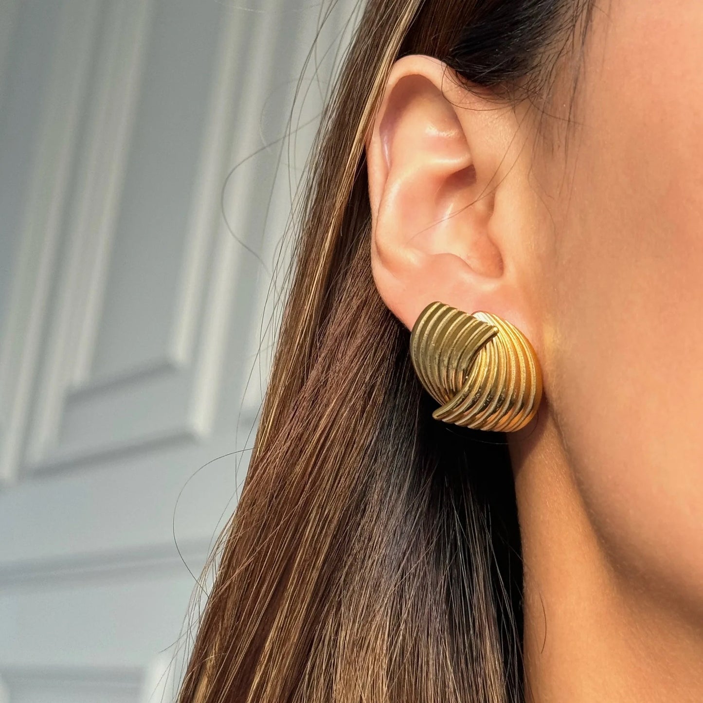 Chunky Shell Earring