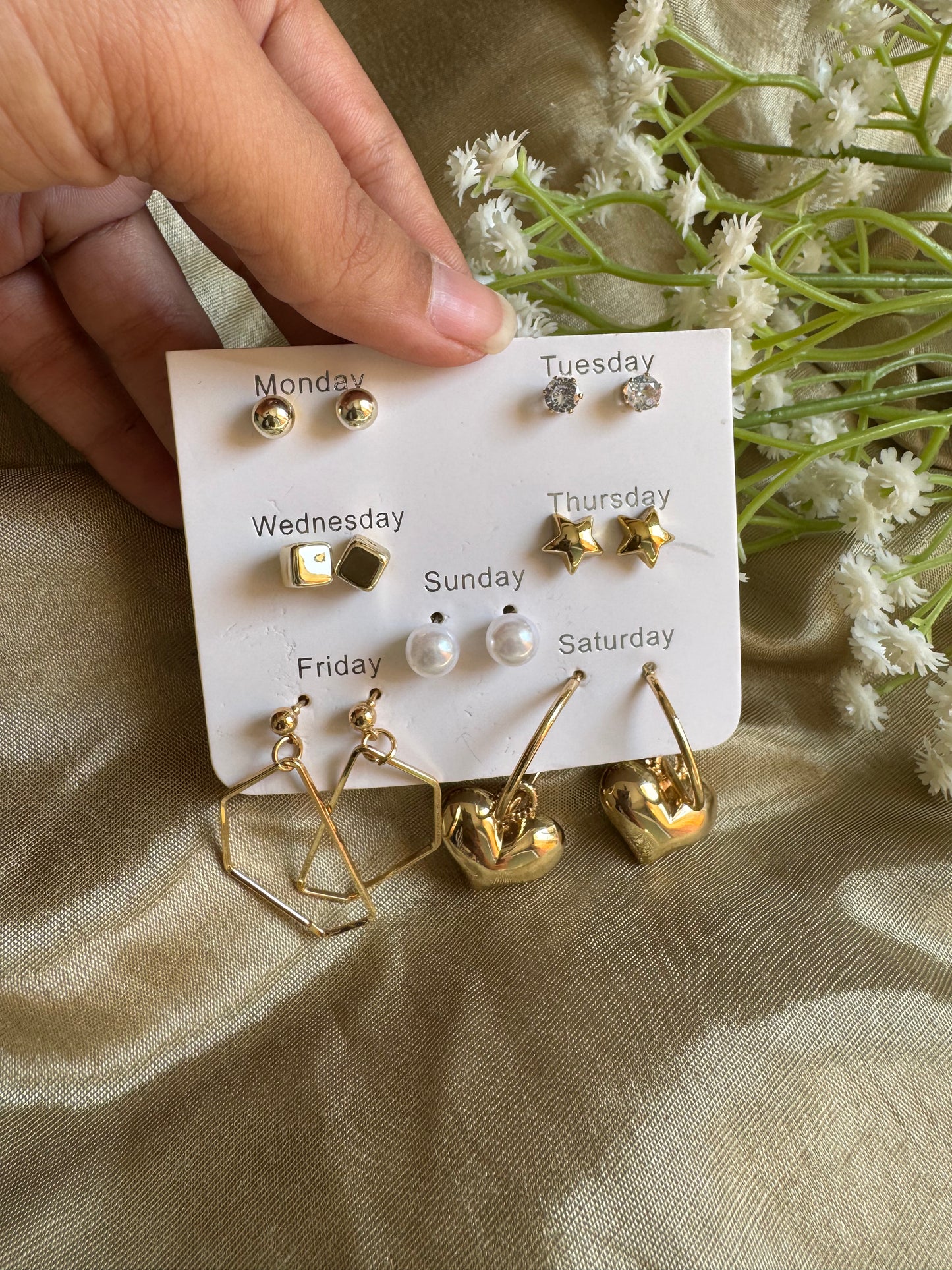 Stylish 7 Days Earrings Set